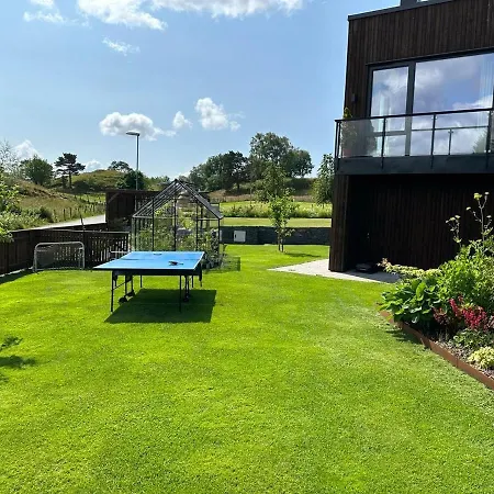 Modern House - Perfect For Holidays In 빌라 베르겐